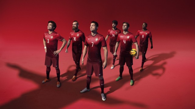 星空体育官网首页-《英雄联盟》官方公布新英雄“元素师”——玩家期待已久的终极变革即将到来